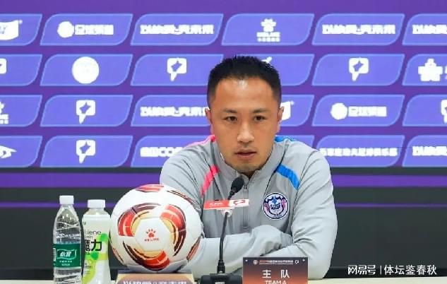 Kaiyun Sports-开云体育-创造纪录！国安旧将成国内联赛最年轻主教练，多位前队友一同加盟