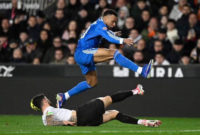 Kaiyun Sports-开云体育-【讨论】阿隆索都下课几星期了，皇马为何还在XJBT？